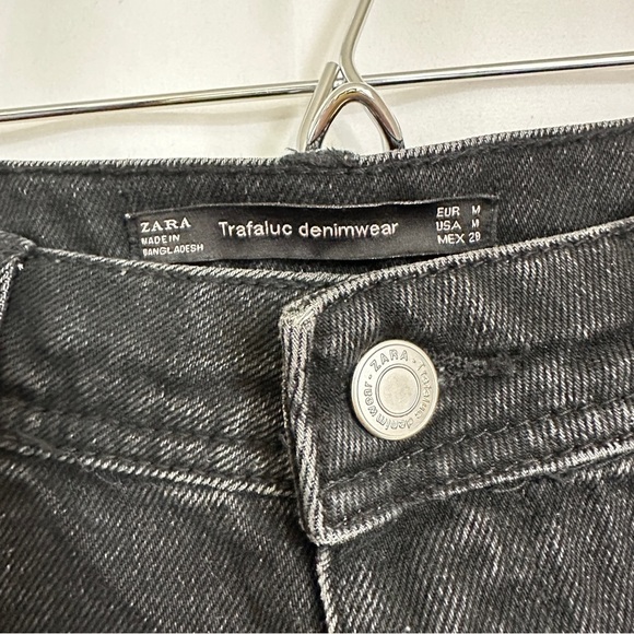 NWT Zara TRF Denimwear Women's Black Mini Denim Skirt sz US Medium - Picture 3 of 9